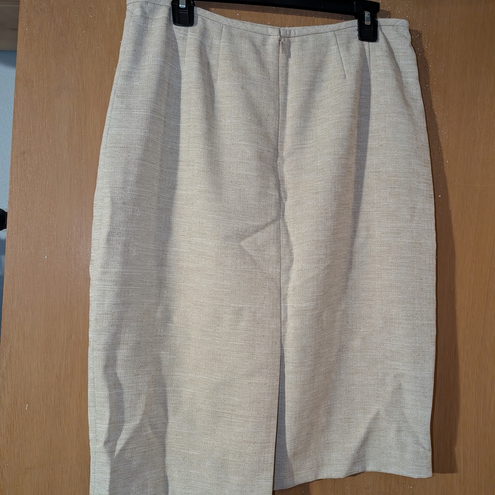 Women's Beige Blazer and Skirt Set - Picture 9 of 13